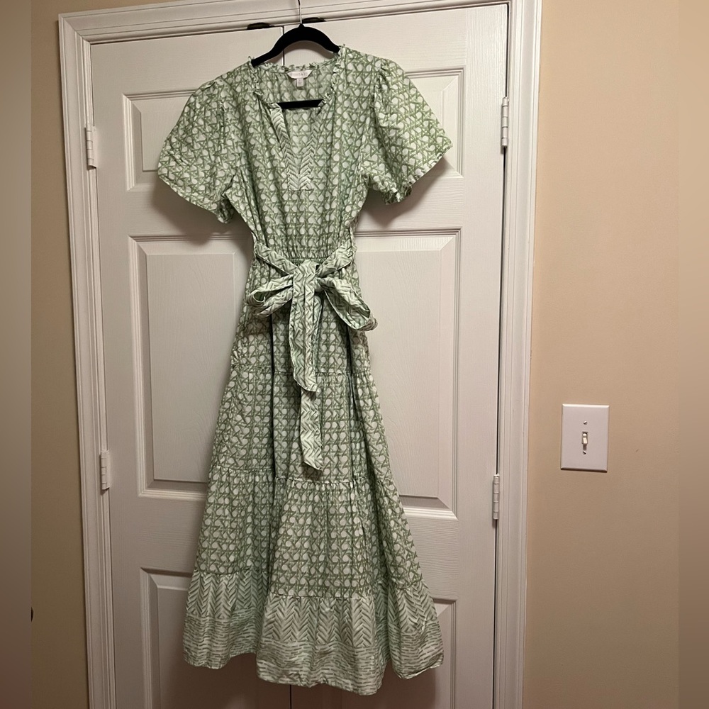 Crown & Ivy Green Cane Flutter Midi Dress 100% cotton